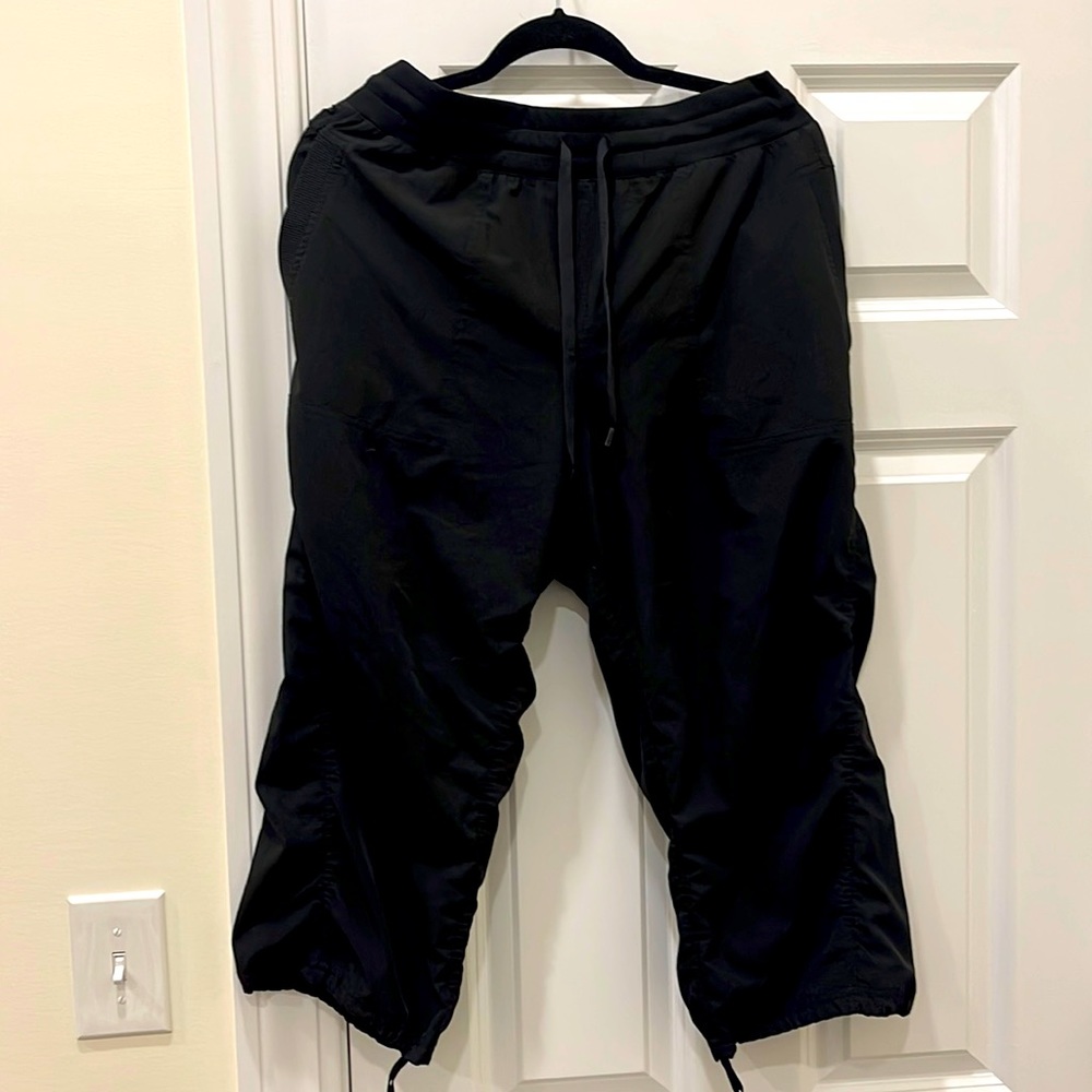 Women’s RBX capris length joggers size XL